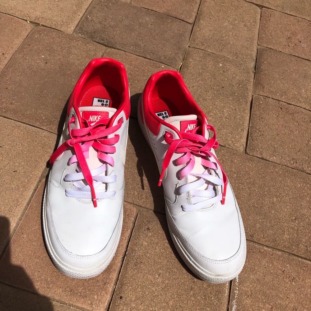 Like new Nike white fade to pink